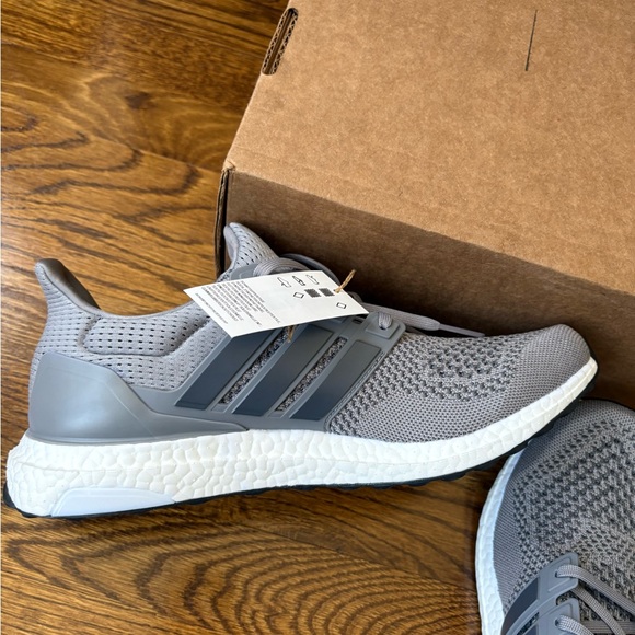adidas UltraBoost 1.0 DNA Grey White Running Shoes HQ4200 Men’s Size - Picture 5 of 6